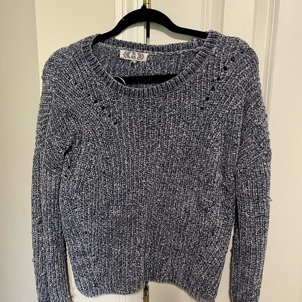 Women’s sweater